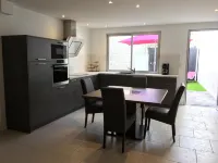 High Tide Hotels in La Flotte