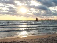 Quiet and cozy cottage, in town Hotels in Frankfort