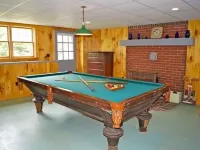 House in exceptional condition on Thomas Pond Hoteles en Casco