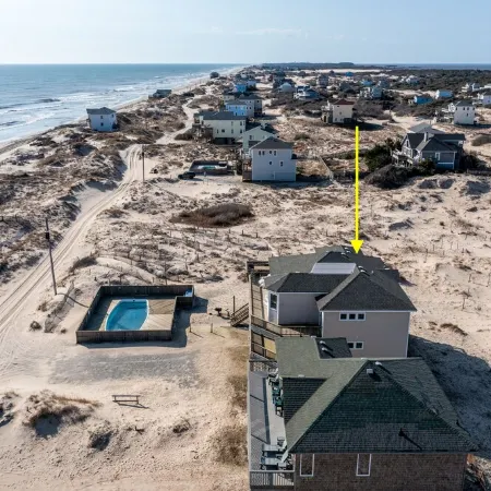 Salted Dunes OBX,  Beach front, Wild Horses, Pool, Hot Tub, 4x4 Beach, 7 Bedroom