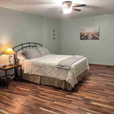 The Boatyard Loft and Suites Unit B Rooms