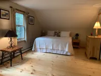 Private Sterling Valley New Englander Just 3.2 Miles from Main Street  Stowe