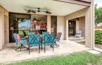 Quiet and Peaceful Getaway on the Ground Floor and a short walk to the pool !