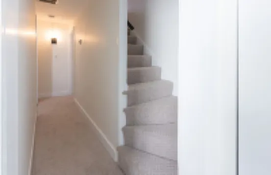Renovated Row Home in the heart of Downtown Annapolis.Two blocks to everything