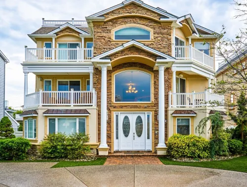 Seaside Beach Mansion w/9 Bedrooms, 8 Full Baths, Pool, Elevator & Rooftop Deck.