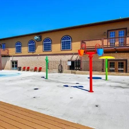 Escape to a Lakeview Family Condo, Walk-in, Sleeps 9, Pools, Silver Dollar City