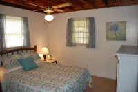 Back Your Boat Into Center Hill Lake From Our Home!  Swim, Fish, Hunt, Relax!