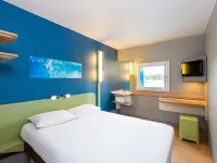 Ibis Budget Angers Parc des Expositions فنادق في Briollay