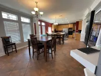 Spacious 5-bedroom house with WiFi, AC in charming Lafitte