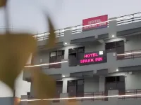 Hotel Spark Inn || Near Motherhood Hospital Các khách sạn ở Noida