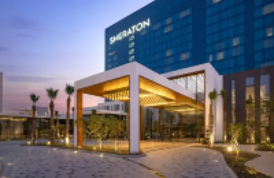 Sheraton Bahrain Hotel バブ・アル・バーレーン周辺のホテル