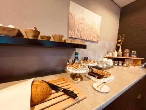 Restaurant Hotel Rooms Photo