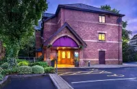 V Lodge Manchester Hotel di Whitefield