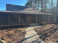1850 log cabin with 2 br, 2 baths, W/D, mini split A/C, carport attached