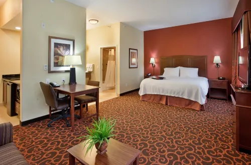Hampton Inn & Suites Aberdeen Hotels in Aberdeen