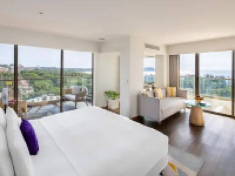 Vivanta Goa, Miramar Hotels in Panaji