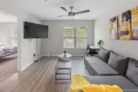 Renovated 5BD Townhome; 2 Minutes from Serene Marietta Square Highlights