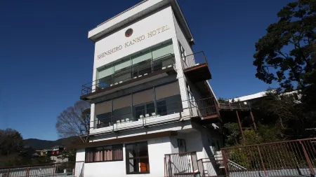 Shinshiro Kanko Hotel Отели в г. Синсиро