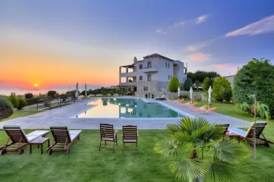 Marini Luxury Apartments and Suites