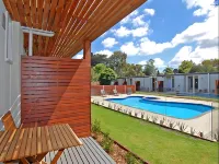 Riverside Ocean Grove Hotels in Curlewis