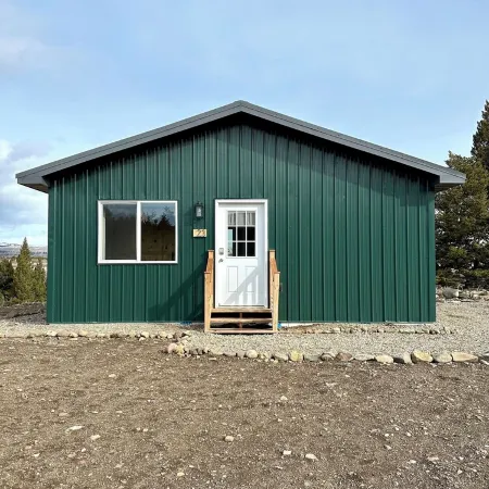 Relaxing Cabin with Waterfall near Glacier National Park - King Bed!