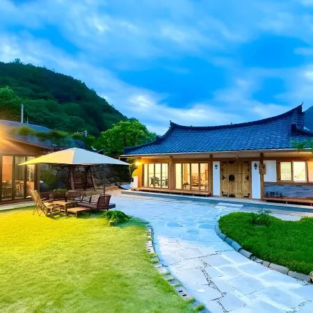 Suncheon Sumiyeonga Hanok Private House