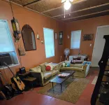3-bedroom house with large backyard, minutes from Halls River & Homosassa River