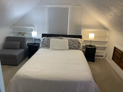 Cozzy Get Away Priv. Apt/ St BarnabaS Hosp/NYC/EWR Hotels in Livingston