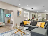 Spacious Newly remodeled 5BA 3BA central location Hotels in Rowlett