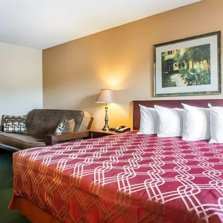 Econo Lodge Springfield I-44
