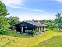 "Iolani" - 1.3km from the sea Esrum Kloster Og Mollegaard附近的飯店