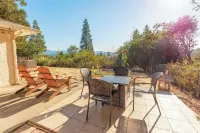 Woodsy, Quiet Neighborhood, 2 bedroom