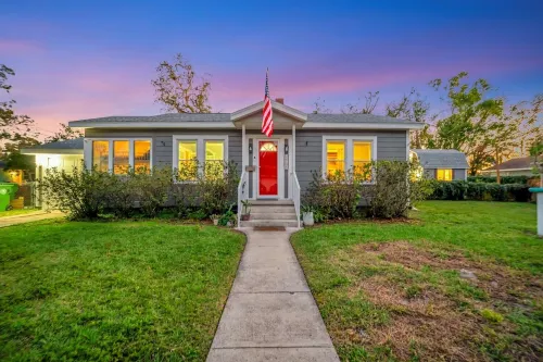 Outdoor Poolside Family Oasis - Historic Bradenton