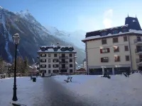 LUXURY 4 ROOM DUPLEX, GARDEN, FULL CENTER CHAMONIX, 4 STARS