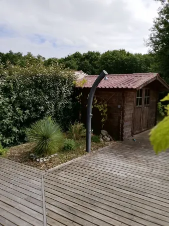 Holiday home with heated swimming pool