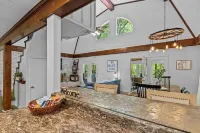 Private Lake House near Enterprise