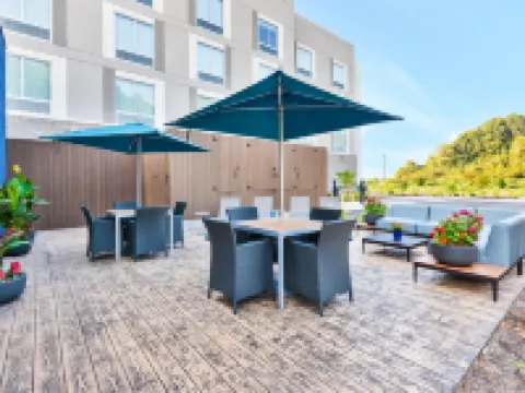 Hampton Inn Danville Hotels in Danville