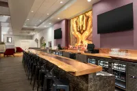 Hilton Fort Wayne at the Grand Wayne Convention Center - Quầy bar