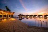 Ellaidhoo Maldives by Cinnamon Các khách sạn ở Kandholhudhoo