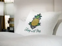 城南菠蘿愉悦酒店 鄰近三一堂的酒店