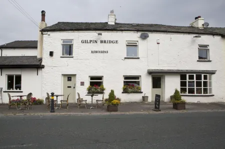 Gilpin Bridge Inn Отели в г. Мильнторп