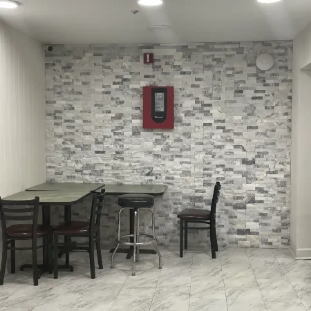 Griffin Inn & Suites Hotels in Experiment