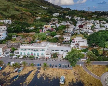 Hotel Ossidiana Stromboli Center Hotels in Lipari