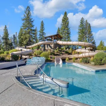 Diamond Peak Lane 20