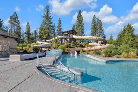 Diamond Peak Lane 20