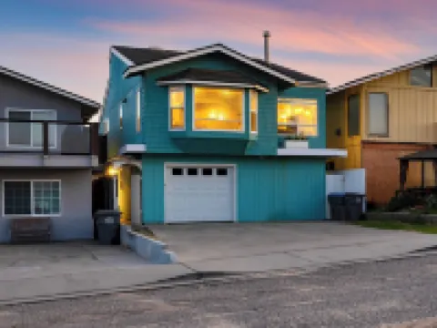 Happy Bottom Beach House by AvantStay Hotels in Oceano