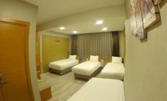 Okur Otel