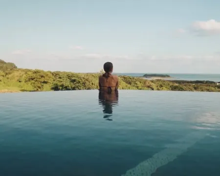 (マリンクス プールヴィラ ナカンダカリ 南城のホテル