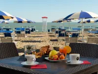 Villa in Albarella with Private Pool & Beach -  case vacanza in affitto