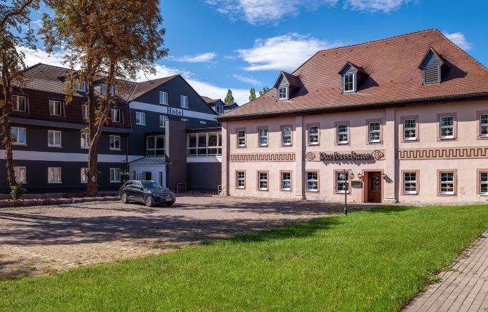 SL'Otel im Parforcehaus